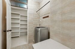 Lakepoint Condominium (D22), Condominium #555035321